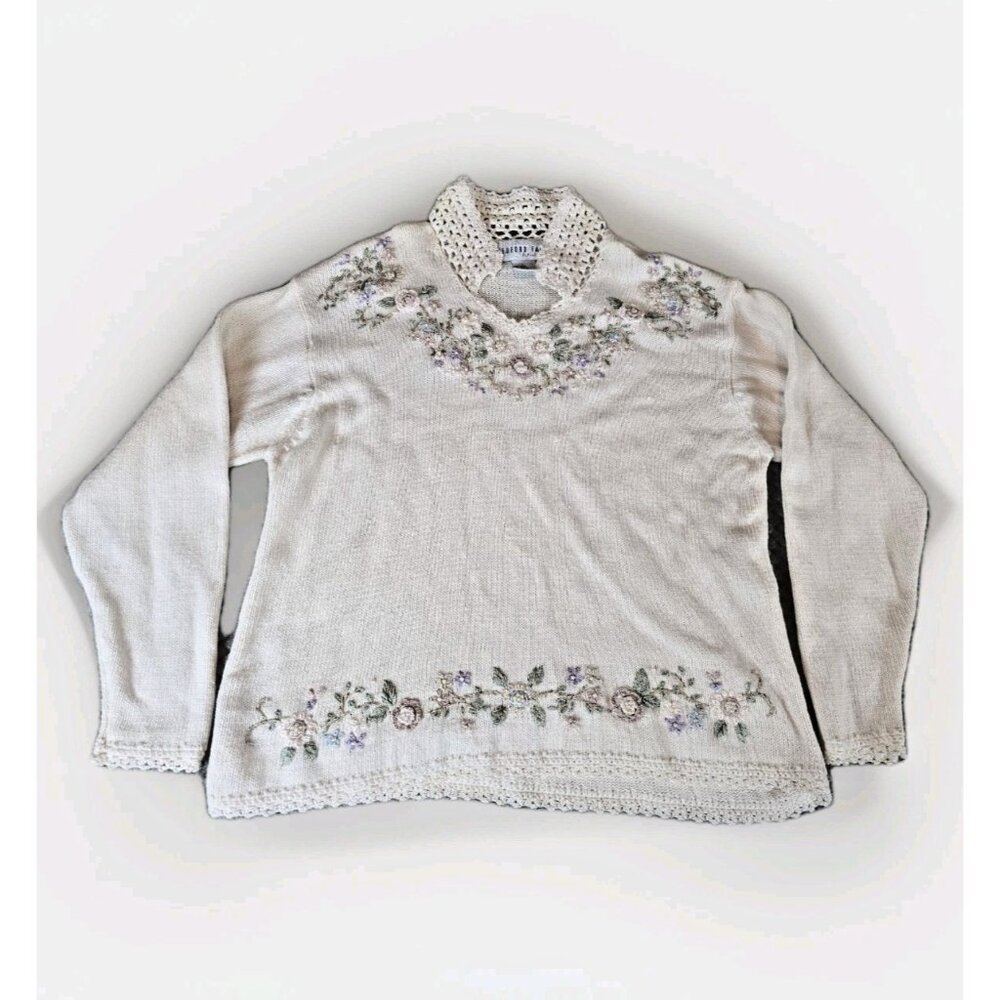 Vintage Bedford Fair L‎ Floral Embroidered Crochet Pearl Sweater Cottagecore